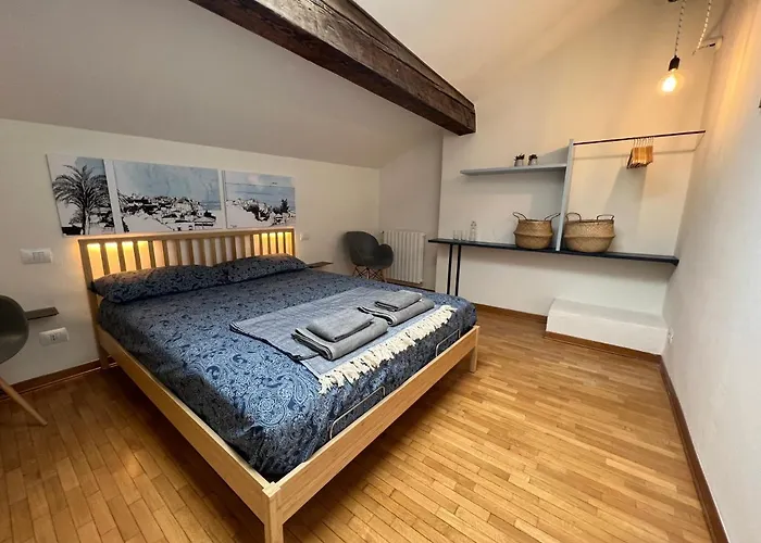 Accanto Piazza Guest house