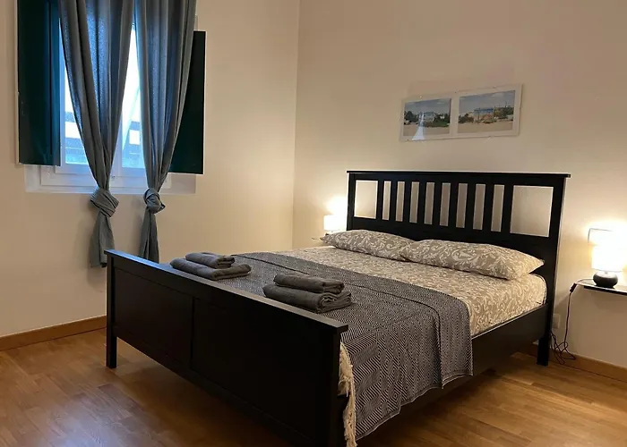 Accanto Piazza 3* 博洛尼亚