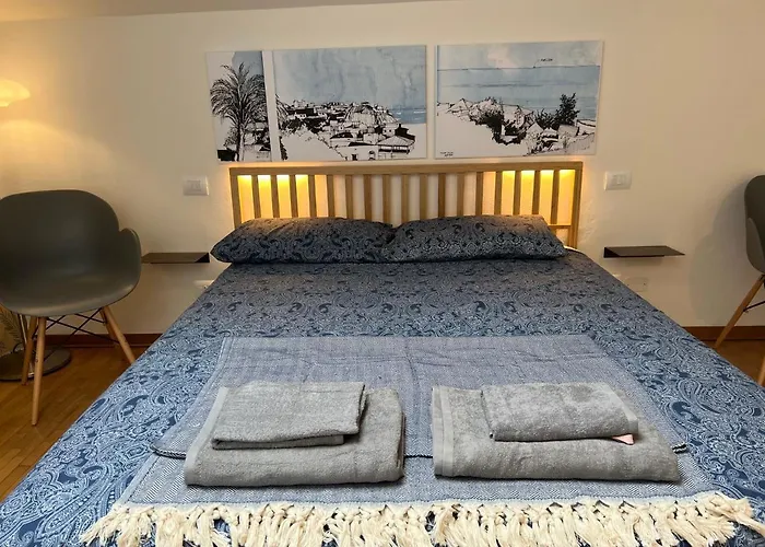 Accanto Piazza 博洛尼亚