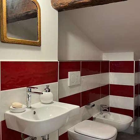 Accanto Piazza 3*