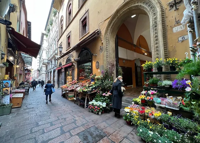 Accanto Piazza 3*